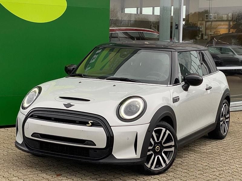 Hvidmetal Brugt 2021 Mini Cooper SE Classic Hatchback | 169.900 kr. (Dyr) - Billede 1/4