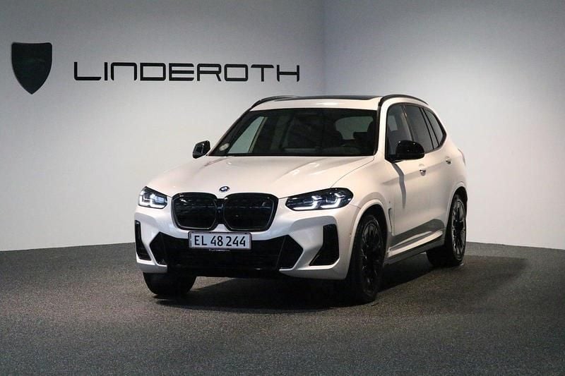 Blåmetal Brugt 2022 BMW iX3 M Sport SUV | 350.000 kr. - Billede 1/4