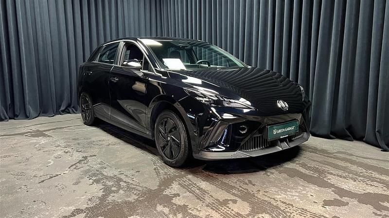 Pebble black Brugt 2023 MG MG4 EV Hatchback | 129.900 kr. (Fair pris) - Billede 1/1