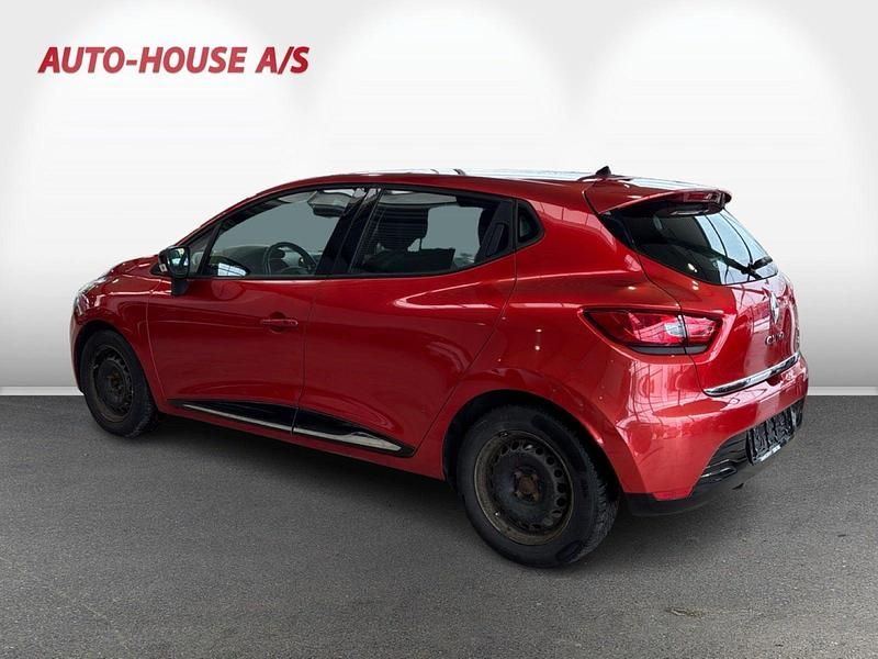 Brugt Renault Clio IV Expression 90 HK (66 kW) 2015 Hatchback