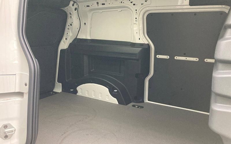 Ny VW ID. Buzz Comfortline 58 kW (79 HK) 2025 Hvid MPV