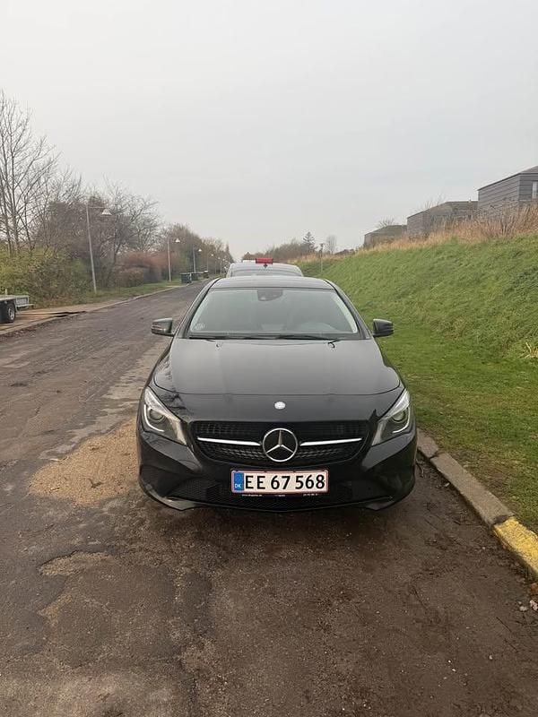 Brugt Mercedes CLA200 156 HK (114 kW) 2013 Sort Coupe