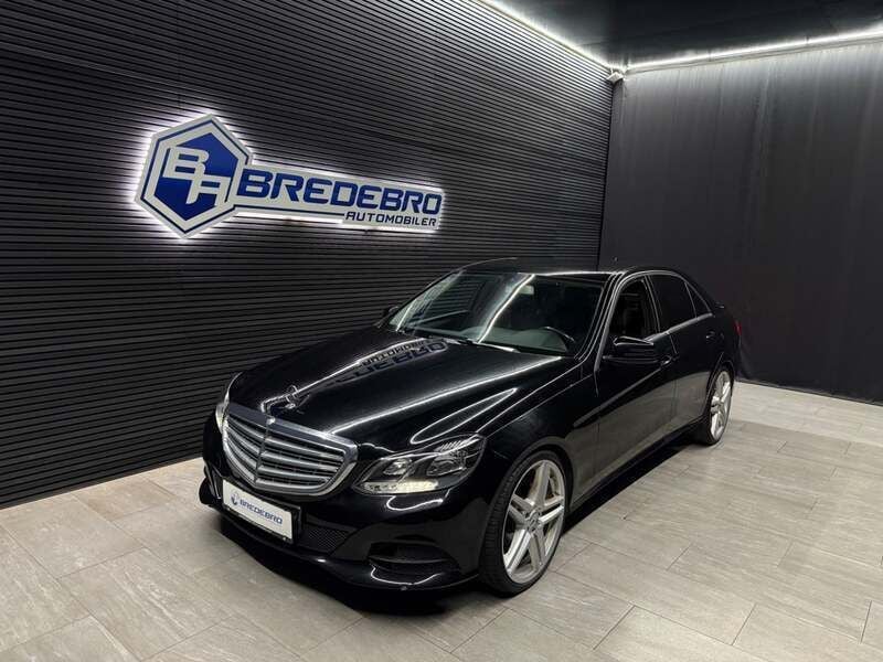 Sort Brugt 2015 Mercedes E200 Sedan | 119.500 kr. (Lidt for dyr) - Billede 1/4