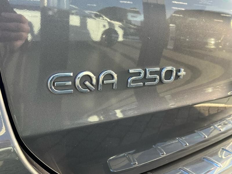 Brugt Mercedes EQA250+ Progressive 139 kW (190 HK) 2023 Brun metal SUV