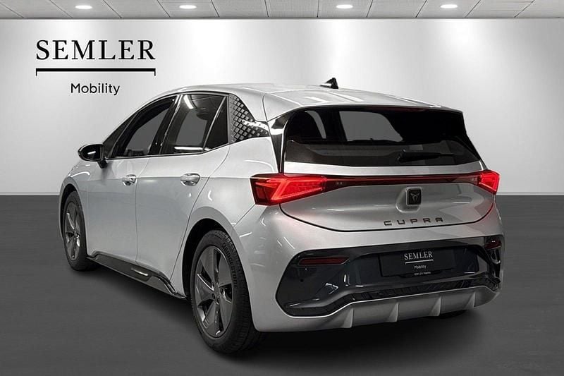 Brugt Cupra Born High 150 kW (204 HK) 2023 Sølvmetal Hatchback
