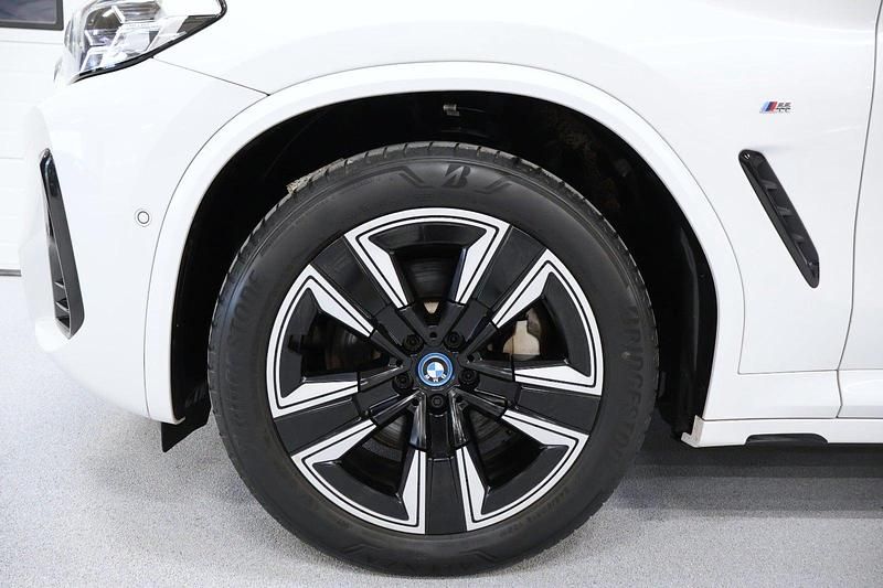 Brugt BMW iX3 M Sport 210 kW (286 HK) 2022 Hvidmetal SUV