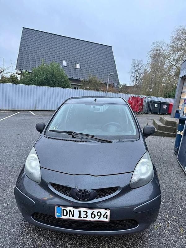 Brugt 2006 Toyota Aygo Hatchback | 19.000 kr. (Fair pris) - Billede 1/4