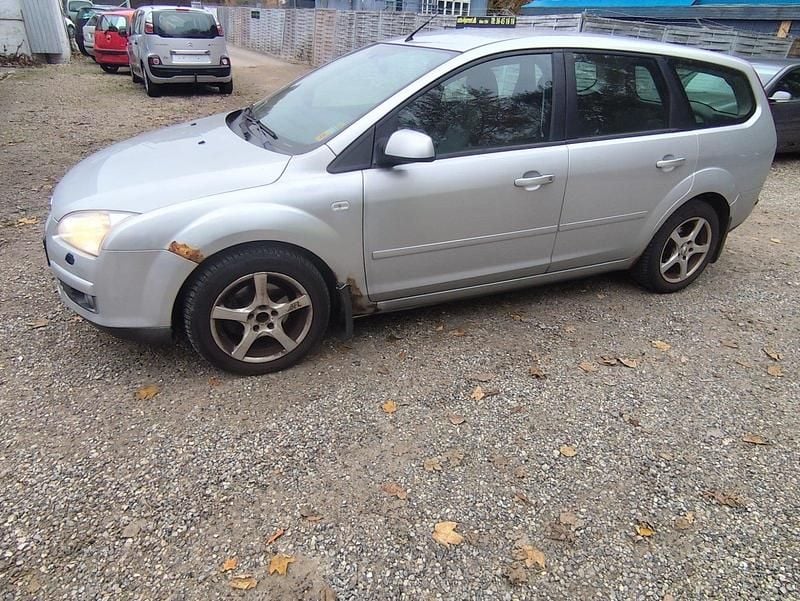 Brugt 2007 Ford Focus Trend Hatchback | 4.000 kr. (Super pris) - Billede 1/4