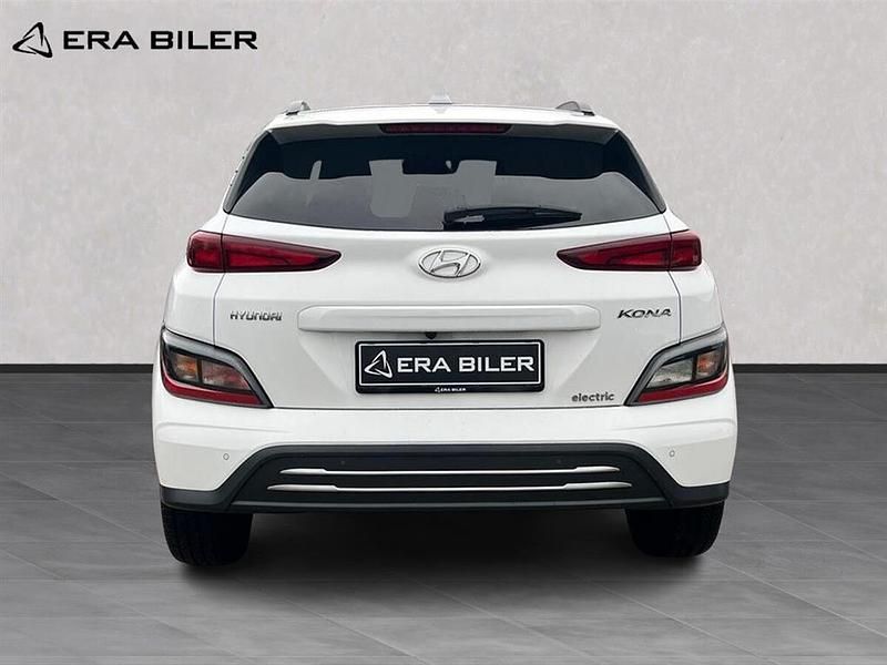 Brugt Hyundai Kona Edition 30 100 kW (136 HK) 2022 Polar white SUV