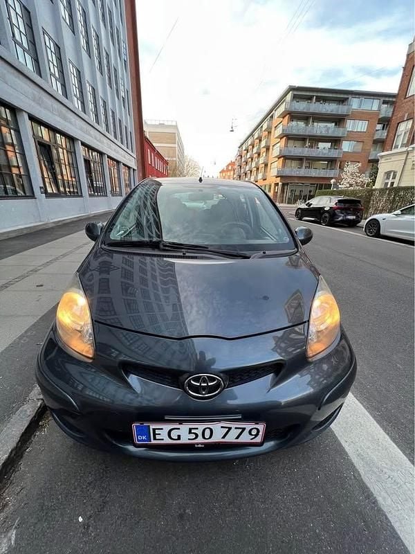 Brugt 2011 Toyota Aygo Hatchback | 23.000 kr. (Fair pris) - Billede 1/4