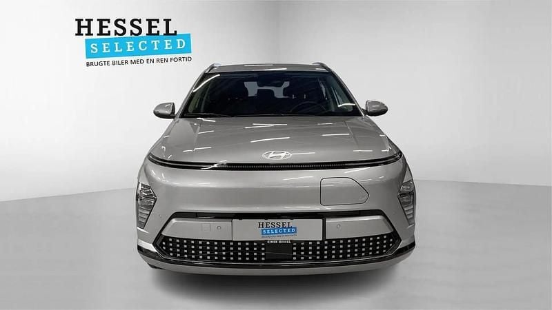 Brugt Hyundai Kona Essential 159 kW (217 HK) 2025 Sølvmetal SUV