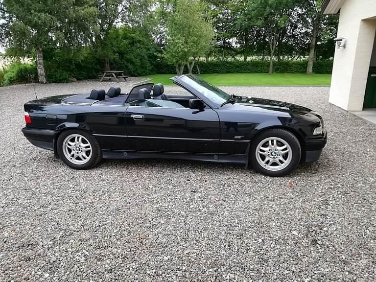 Brugt BMW 318 Cabriolet 114 HK (83 kW) 1995 Cabriolet