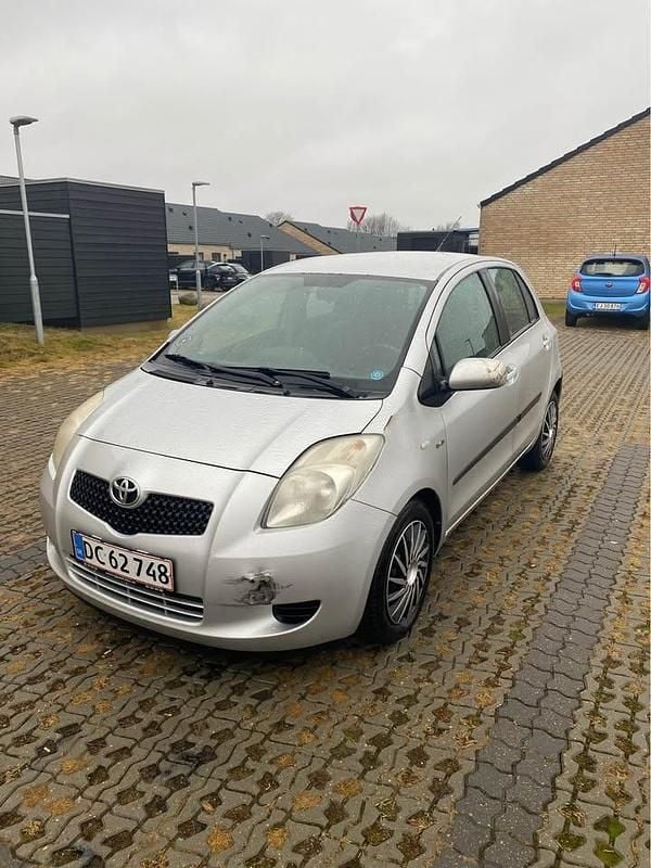Brugt Toyota Yaris 87 HK (63 kW) 2007 Hatchback