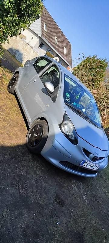 Brugt 2008 Toyota Aygo Hatchback | 15.000 kr. (Fair pris) - Billede 1/4