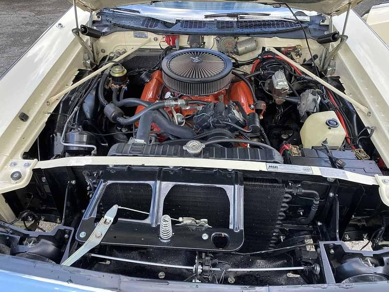 Brugt Chrysler 300 1970 Gul Coupe