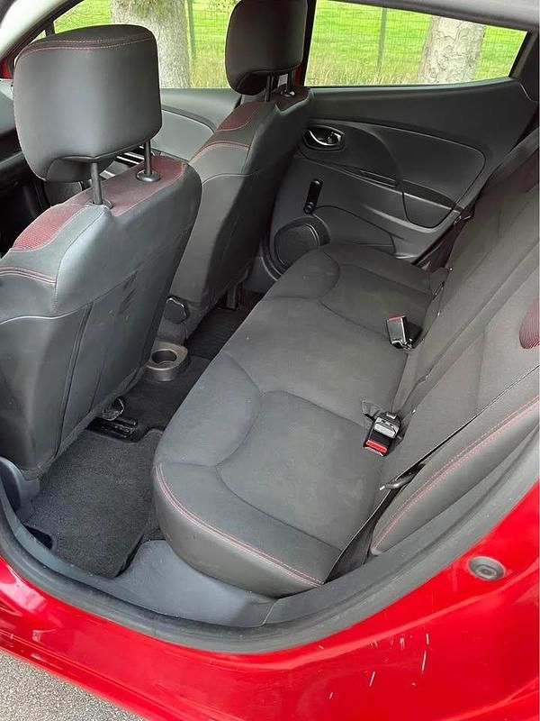 Brugt Renault Clio IV 90 HK (66 kW) 2013 Rød Hatchback