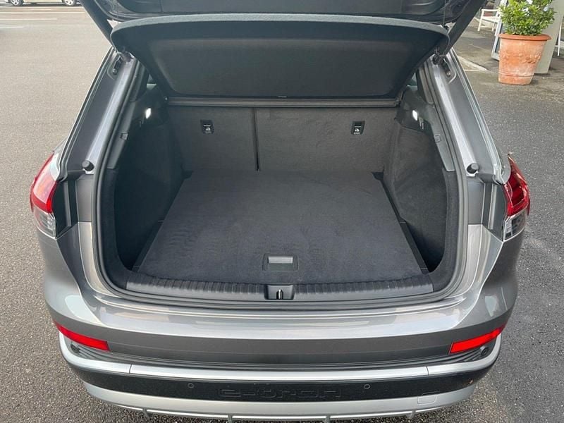 Brugt Audi Q4 e-tron S-Line 150 kW (204 HK) 2021 Gråmetal SUV