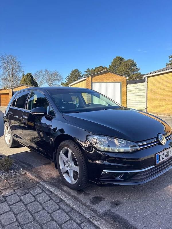 Brugt VW Golf VII 130 HK (95 kW) 2017 Sort Hatchback