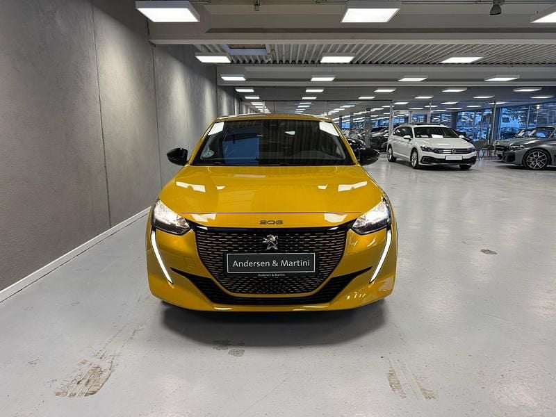 Brugt Peugeot e-208 100 kW (136 HK) 2023 Gul Hatchback