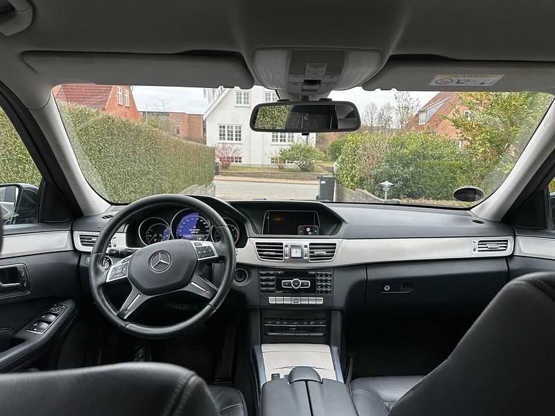 Brugt Mercedes E200 136 HK (100 kW) 2014 Sort Sedan