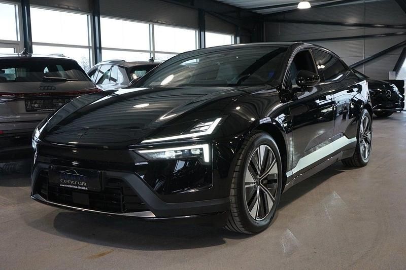 Ny Polestar 4 200 kW (272 HK) 2025 Sortmetal SUV