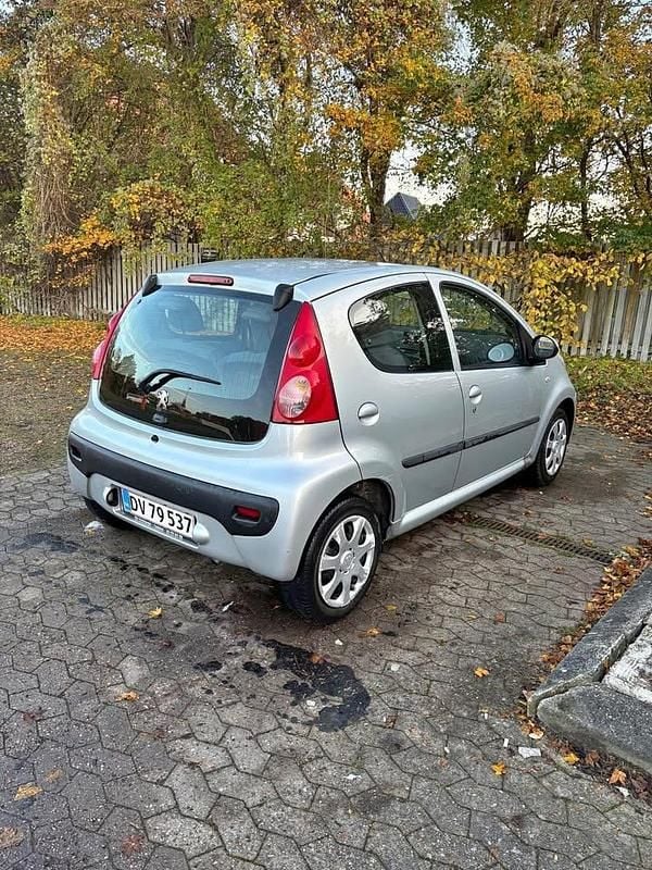 Brugt 2008 Peugeot 107 Hatchback | 12.000 kr. (Fair pris) - Billede 1/4