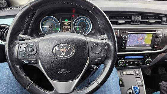 Brugt Toyota Auris H2 136 HK (100 kW) 2013 Hvid Hatchback