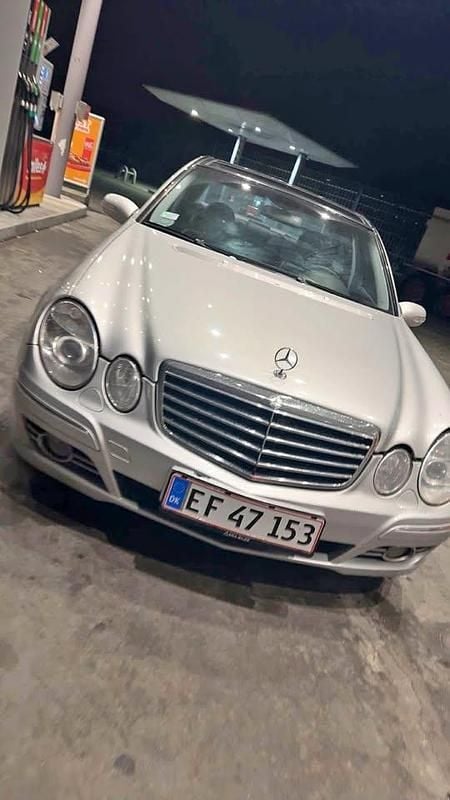 Brugt 2004 Mercedes E320 Sedan | 35.000 kr. - Billede 1/2