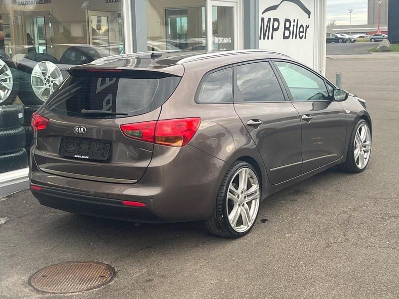 Brugt Kia Ceed Sportswagon Active 128 HK (94 kW) 2014 Beige Stationcar