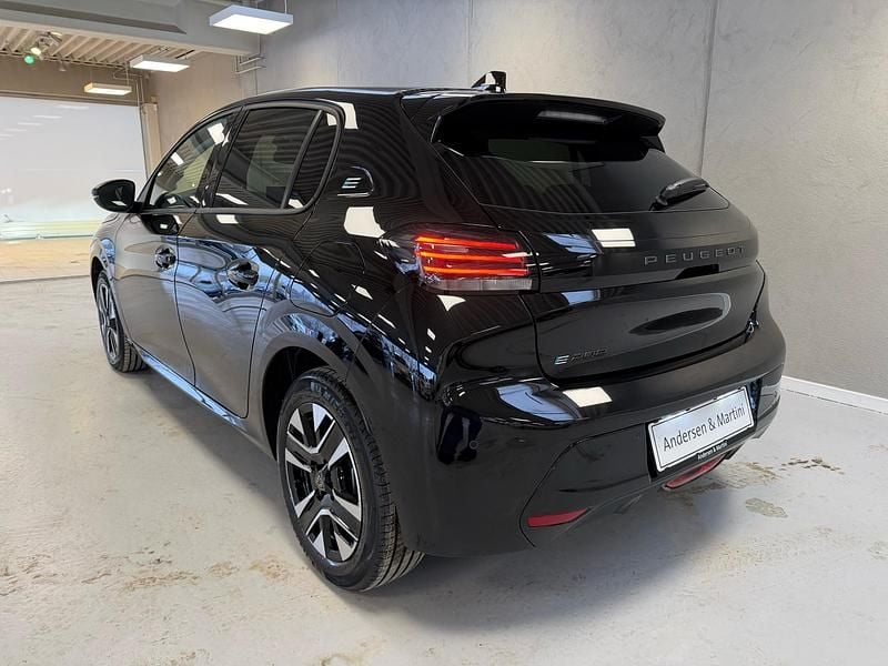 Ny Peugeot e-208 Allure 114 kW (156 HK) 2026 Sortperlanera Hatchback