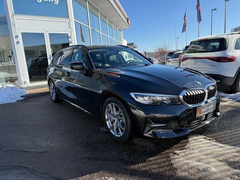 Brugt BMW 330e Sport Line 292 HK (214 kW) 2021 Sortmetal Stationcar