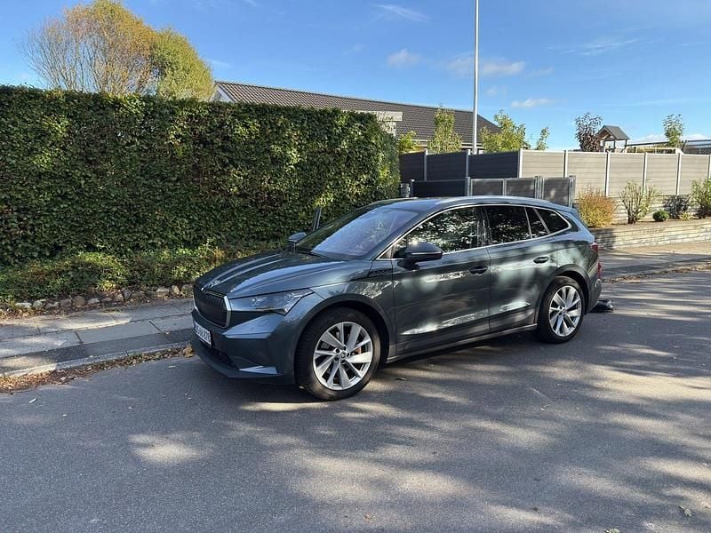 Grå Brugt 2021 Skoda Enyaq iV SUV | 229.995 kr. (Fair pris) - Billede 1/4