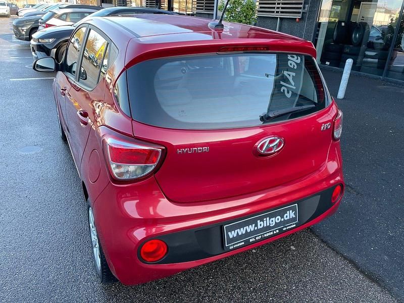Brugt Hyundai i10 66 HK (48 kW) 2018 Rød Hatchback