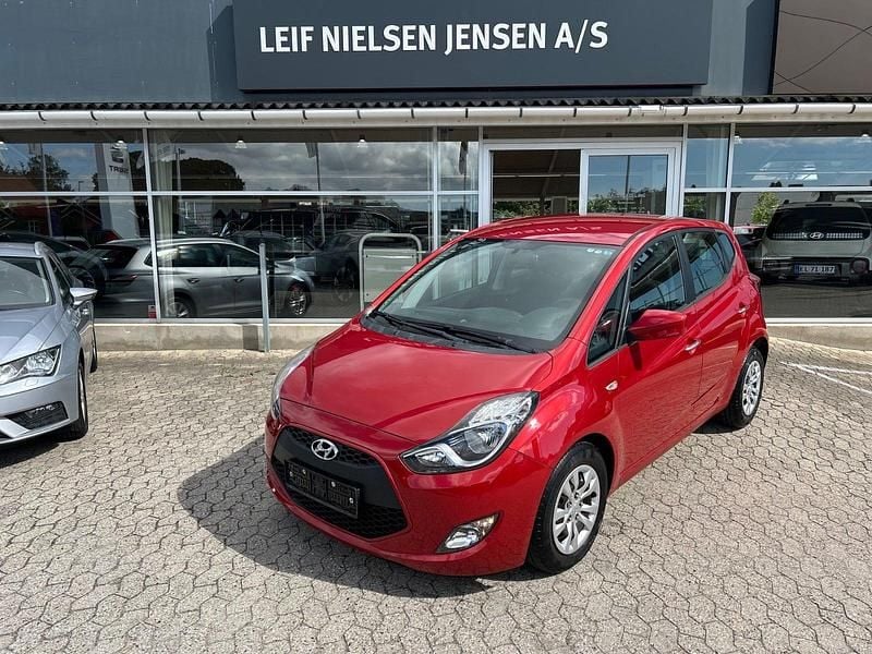 Rød Brugt 2016 Hyundai ix20 Life Hatchback | 69.900 kr. (Fair pris) - Billede 1/4