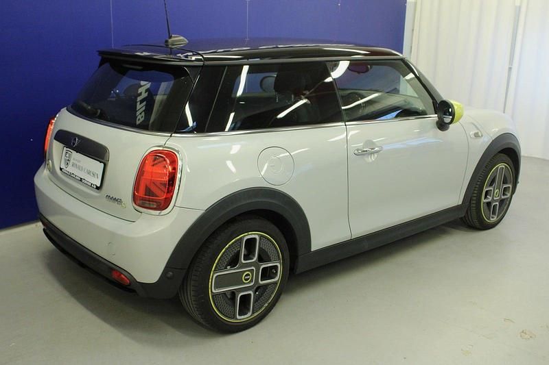 Brugt Mini Cooper SE 135 kW (184 HK) 2020 Sølvmetal Hatchback