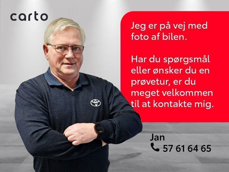 Flame red/ sort Brugt 2021 Toyota Yaris Hybrid Edition Hatchback | 189.900 kr. (Lidt for dyr) - Billede 1/2