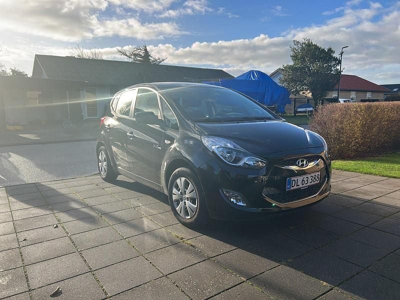 Brugt Hyundai ix20 90 HK (66 kW) 2015 Sort Hatchback