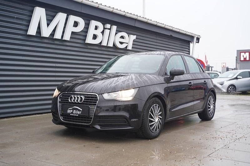 Sortmetal Brugt 2013 Audi A1 Sportback Attraction Hatchback | 64.900 kr. (Fair pris) - Billede 1/4