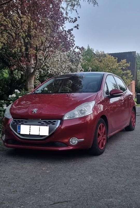 Brugt 2012 Peugeot 208 Hatchback | 43.000 kr. (Lidt for dyr) - Billede 1/4