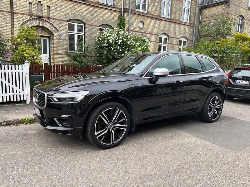 Sortmetal Brugt 2017 Volvo XC60 R-Design SUV | 354.000 kr. (God pris) - Billede 1/4