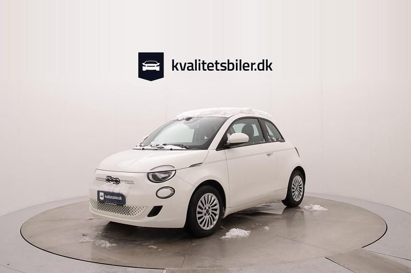 Hvid Brugt 2022 Fiat 500e Action Hatchback | 104.900 kr. (Fair pris) - Billede 1/4