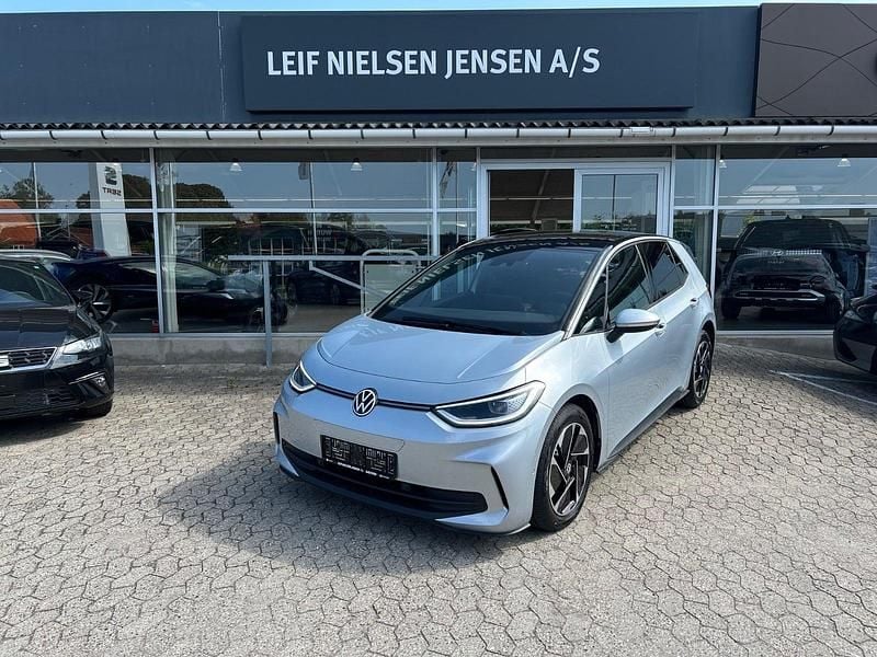 Sølvmetal Brugt 2024 VW ID.3 Style Hatchback | 239.900 kr. (Lidt for dyr) - Billede 1/4