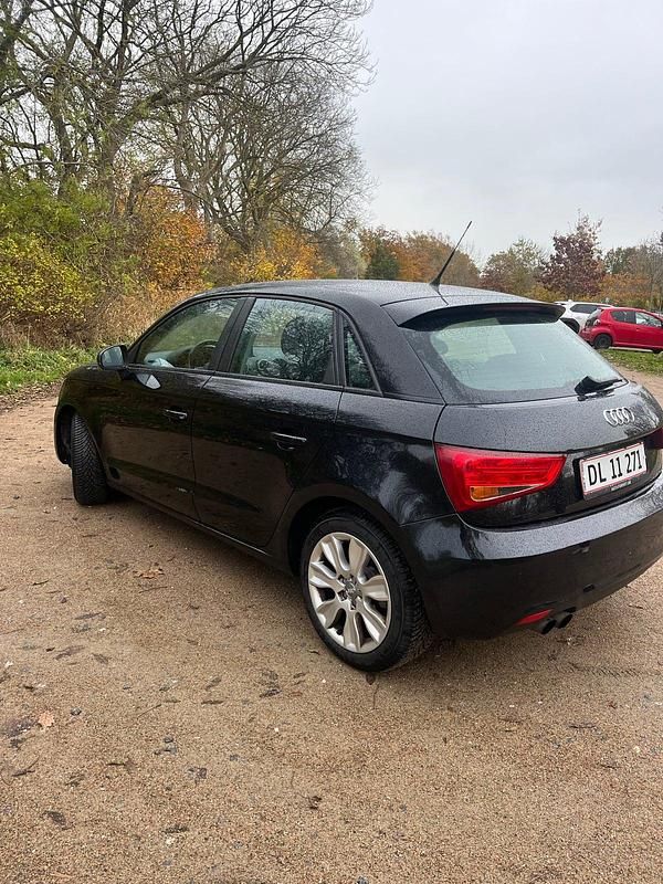 Brugt Audi A1 Ambition 122 HK (89 kW) 2012 Sort Hatchback