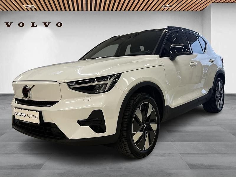Hvid Brugt 2023 Volvo XC40 Core SUV | 314.795 kr. (Fair pris) - Billede 1/3