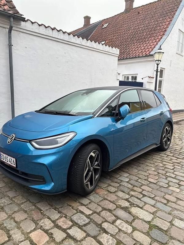 Blå Brugt 2025 VW ID.3 Style Hatchback | 290.000 kr. (Fair pris) - Billede 1/3