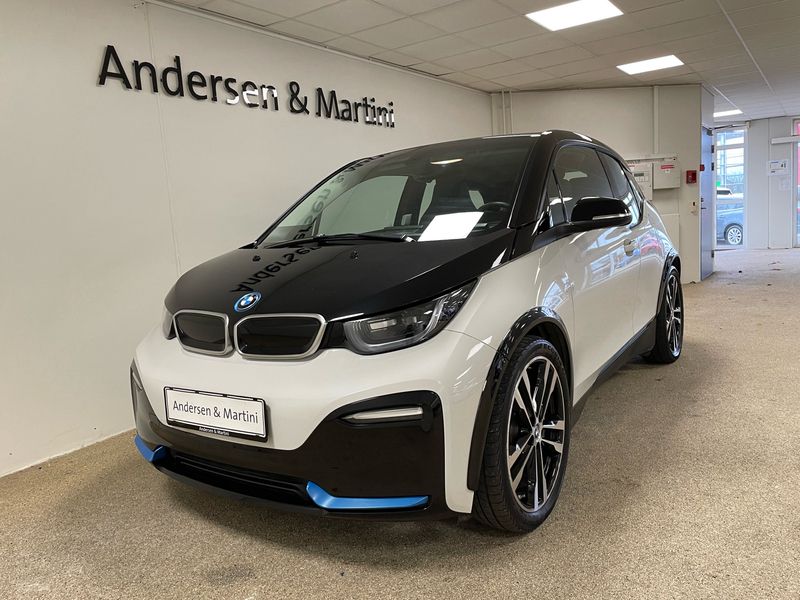 White/black Brugt 2022 BMW i3 Hatchback | 143.400 kr. (God pris) - Billede 1/4