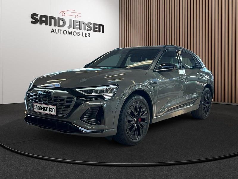 Gråmetal Brugt 2023 Audi Q8 e-tron S-Line SUV | 599.900 kr. (Dyr) - Billede 1/4