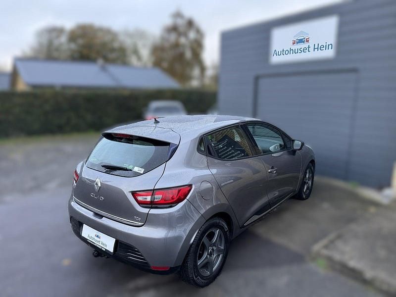 Brugt Renault Clio IV Expression 90 HK (66 kW) 2015 Grå Hatchback