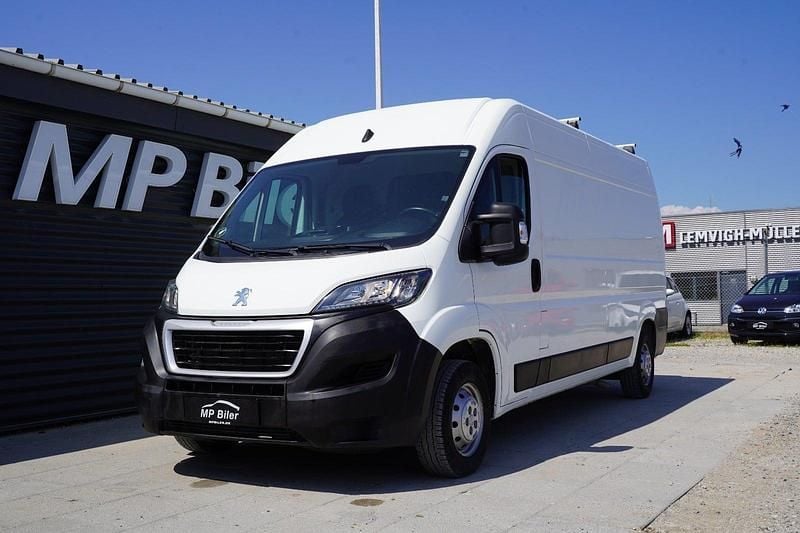 Hvid Brugt 2021 Peugeot Boxer Premium Van | 212.500 kr. - Billede 1/4