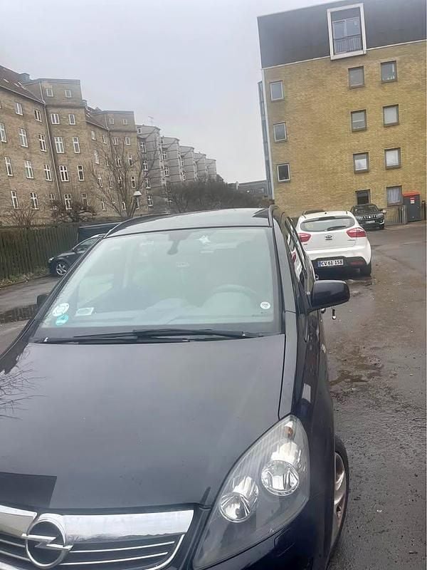 Brugt Opel Zafira 140 HK (102 kW) 2011 MPV